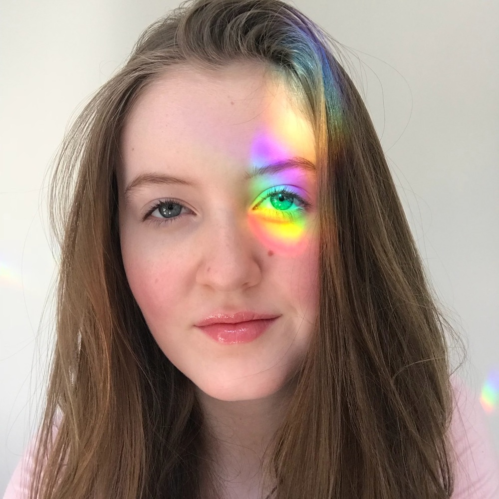 Meet your Posher, Ava